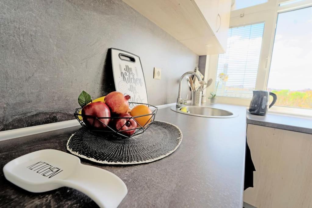 Cozy 1-Bedroom Flat In The Very Center Of Sofya Dış mekan fotoğraf